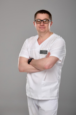 Исламов Рустам Равильевич